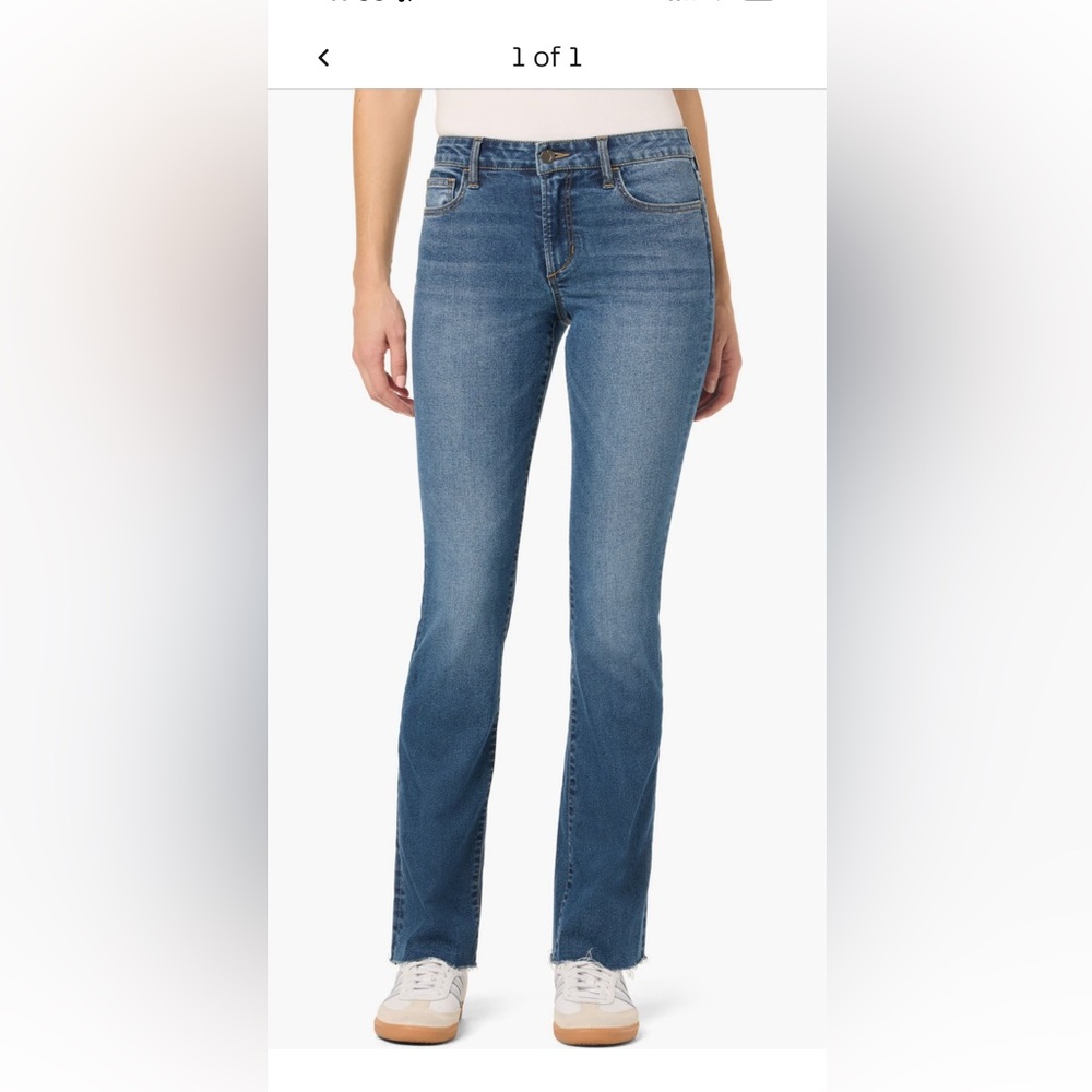 NWT size 30.Joe's Jeans Raw Hem Mid rise bootcut